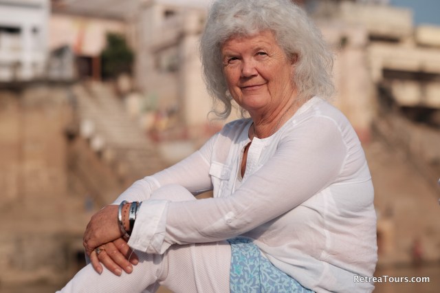 174-final-1600-purnima-siri-amrita-420